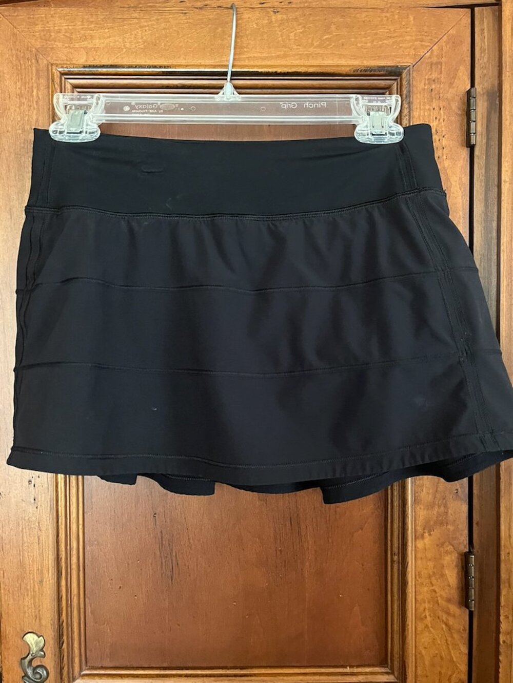 Lululemon Pace Rival Mid Rise Skirt Black Size 4